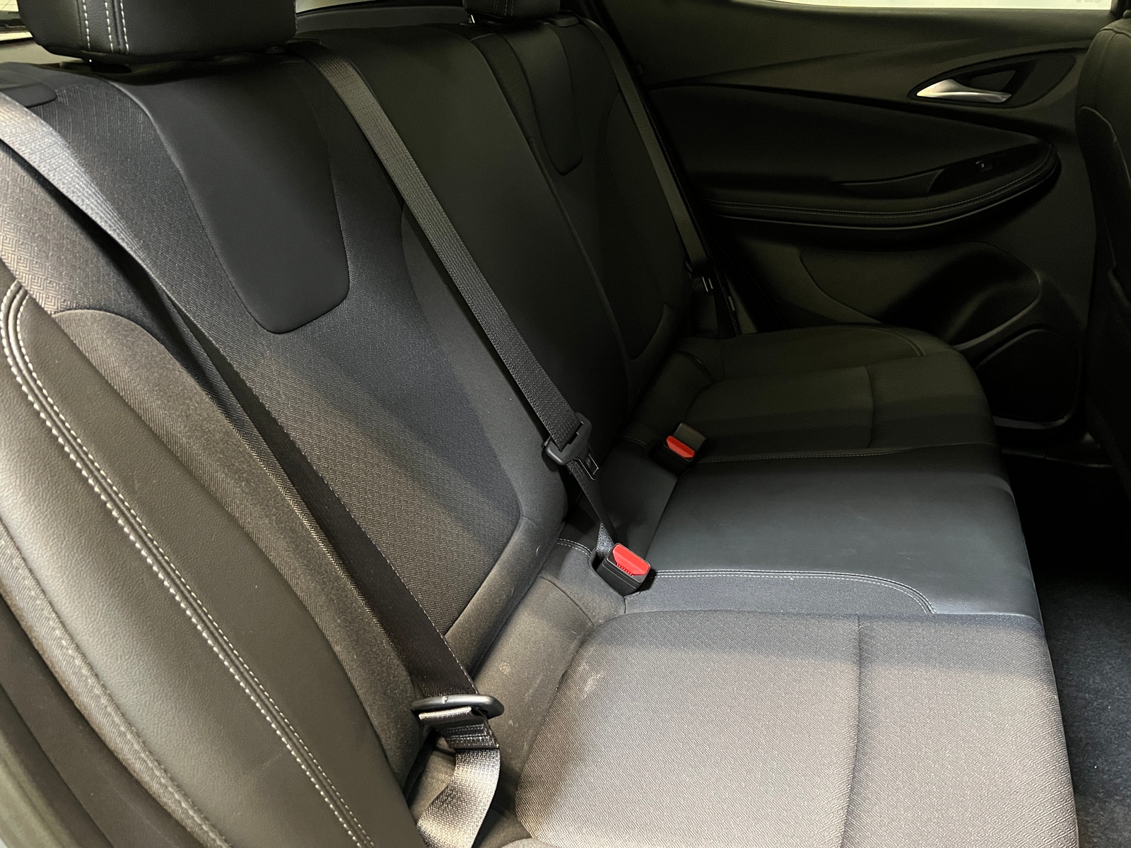 Thumbnail: 2025 Buick Encore GX - 5