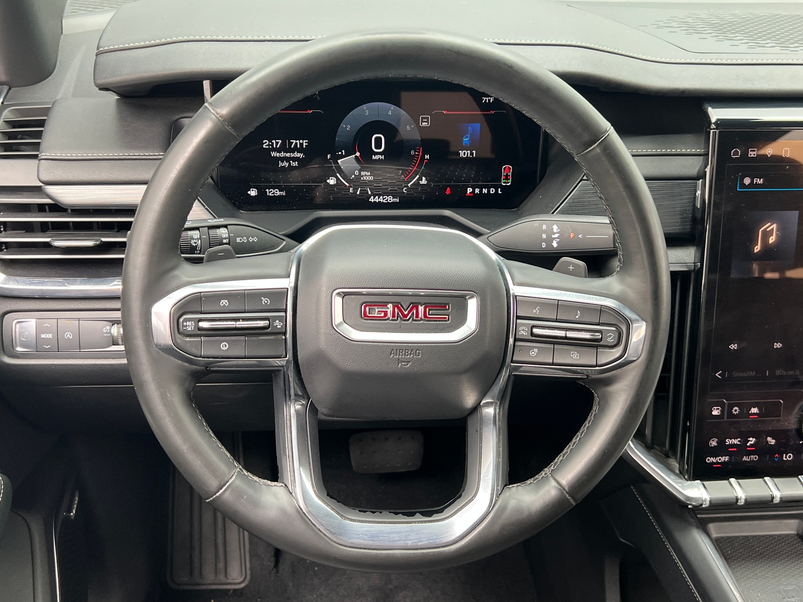 Thumbnail: 2024 GMC Acadia - 4