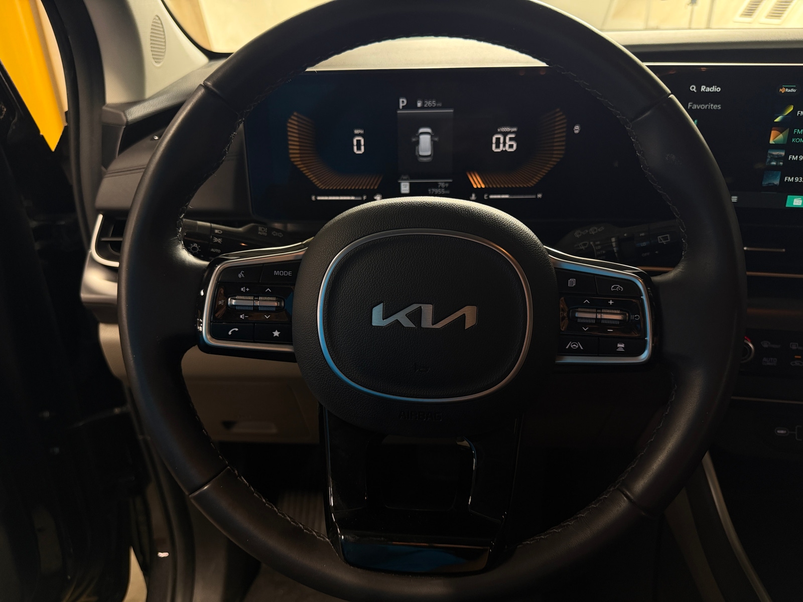Thumbnail: 2026 Kia Carnival - 4