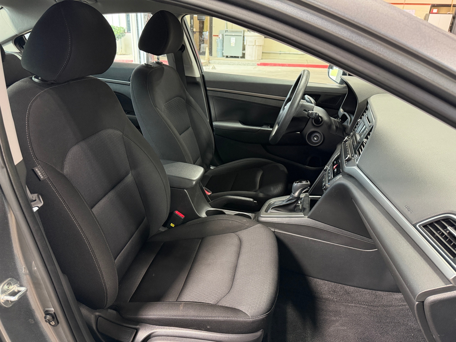 Thumbnail: 2018 Hyundai Elantra - 2