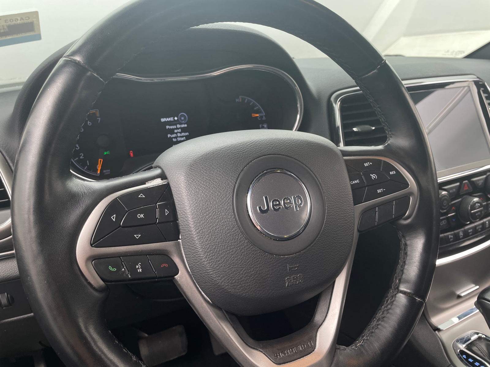 Thumbnail: 2022 Jeep Grand Cherokee - 4