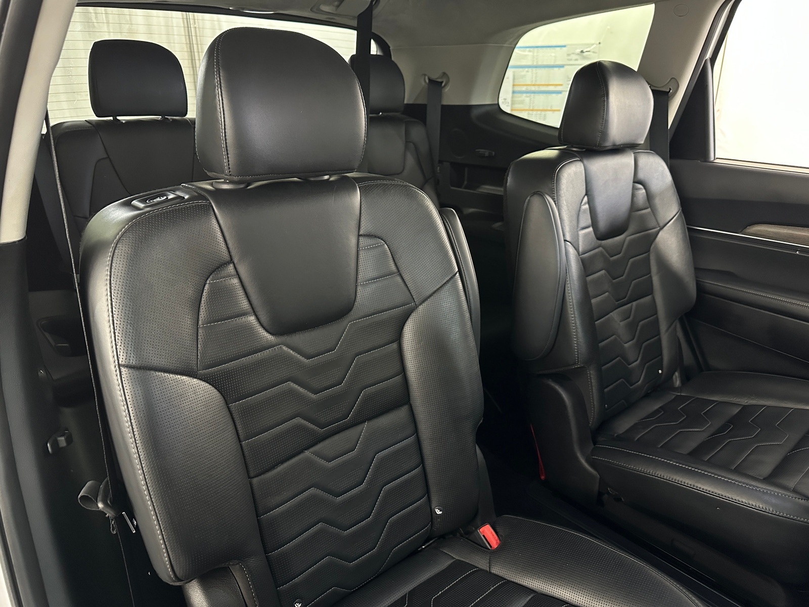 Thumbnail: 2020 Kia Telluride - 5
