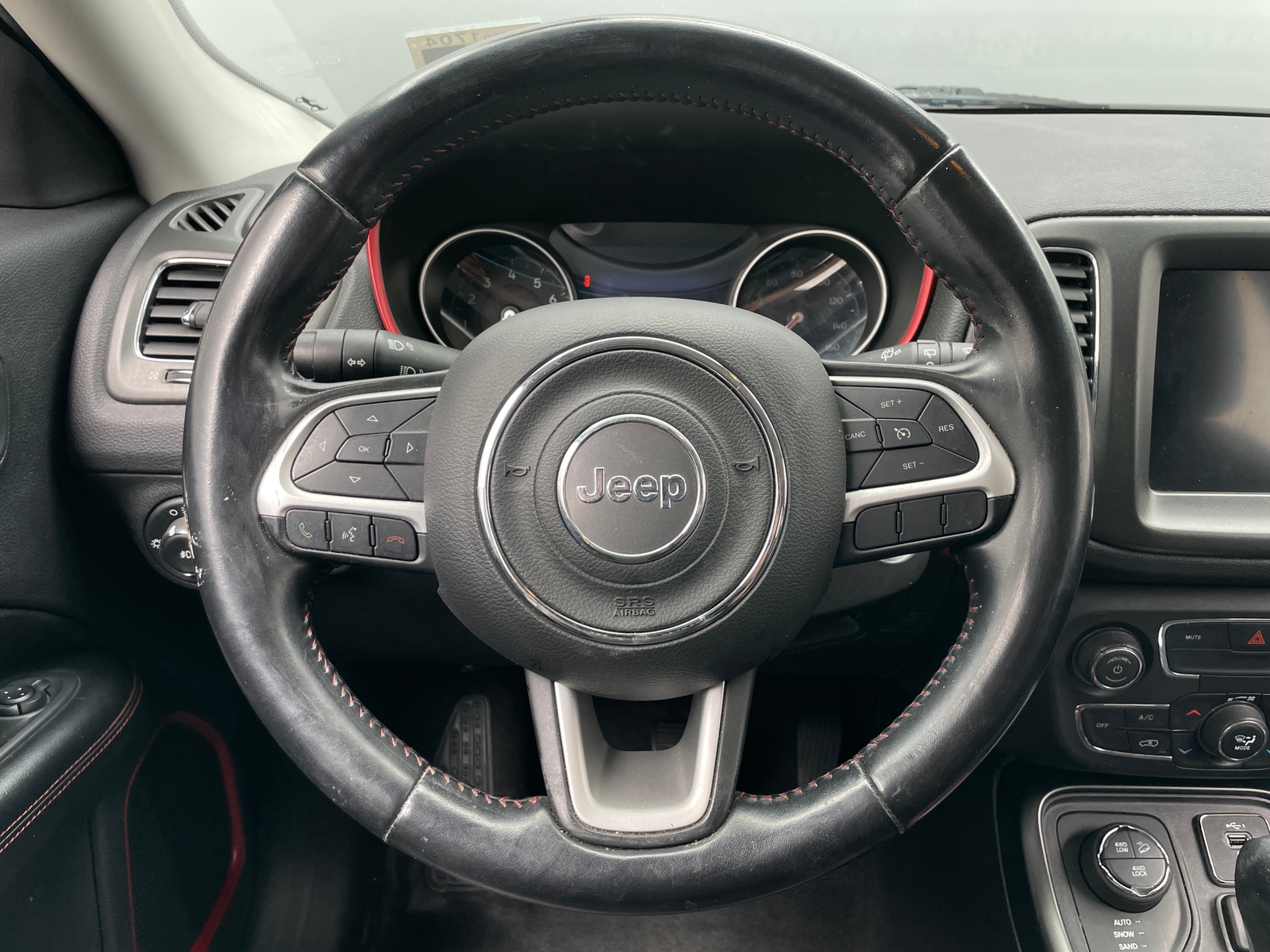 Thumbnail: 2020 Jeep Compass - 4