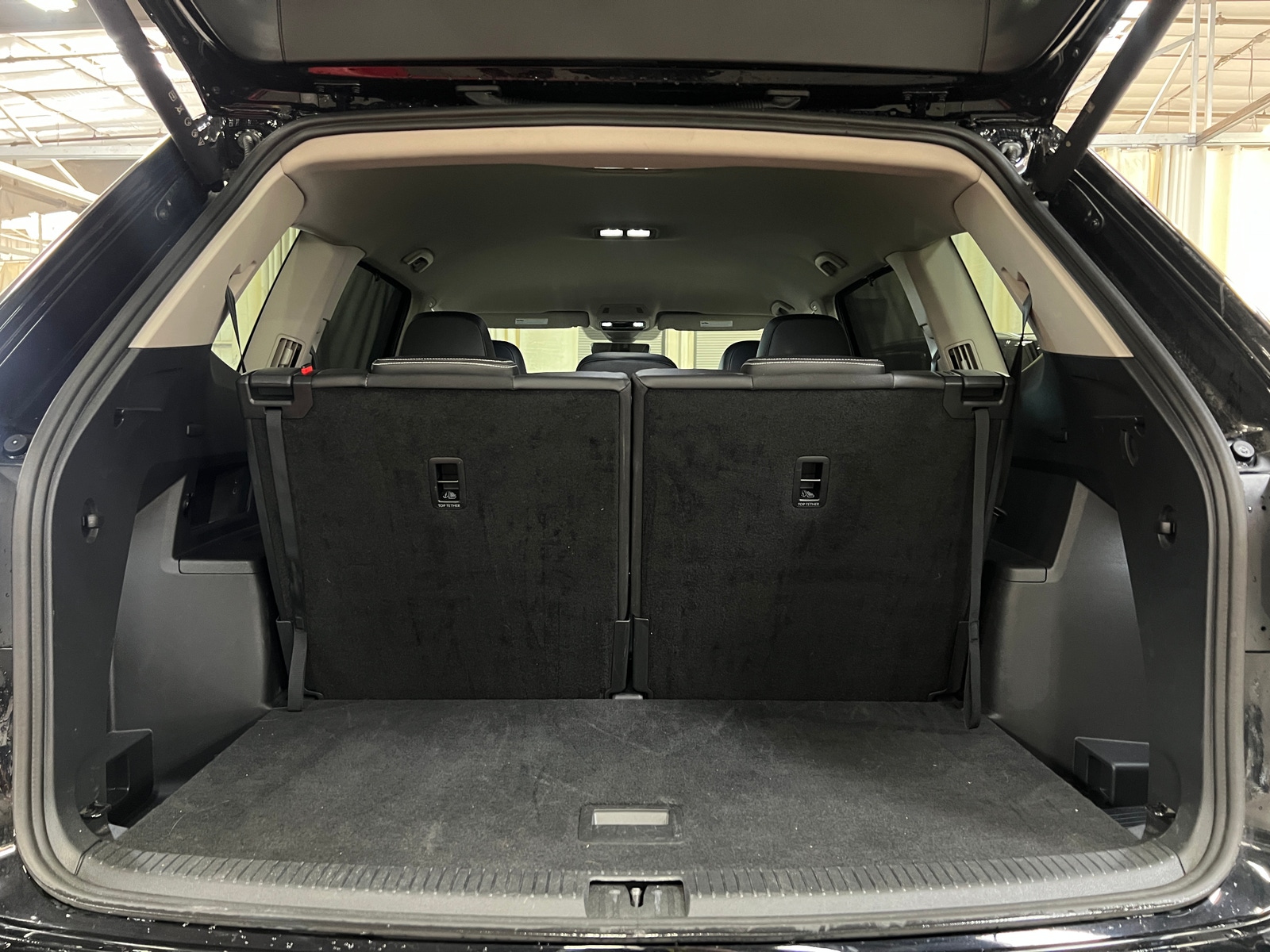 Thumbnail: 2026 Volkswagen Atlas - 6