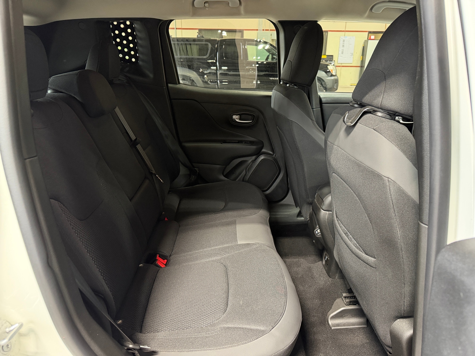 Thumbnail: 2019 Jeep Renegade - 6