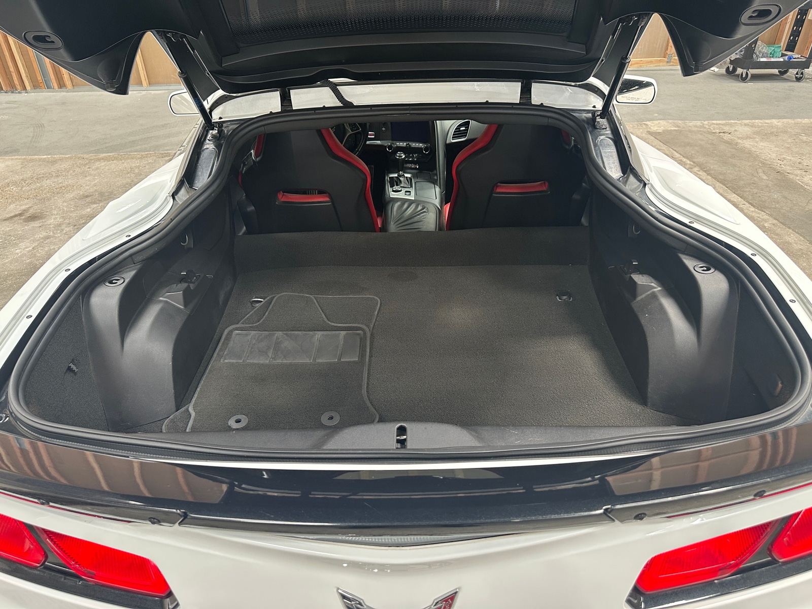 Thumbnail: 2017 Chevrolet Corvette - 5