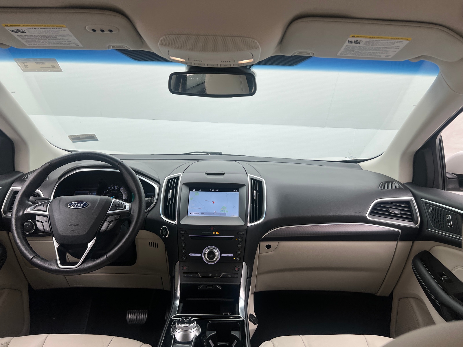 Thumbnail: 2019 Ford Edge - 2