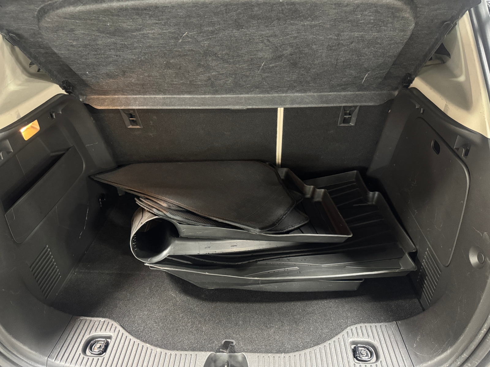 Thumbnail: 2019 Buick Encore - 6