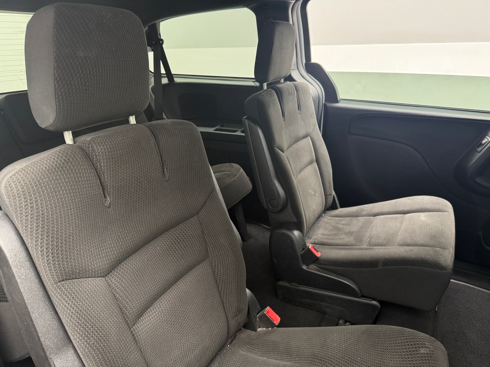 Thumbnail: 2018 Dodge Grand Caravan - 6