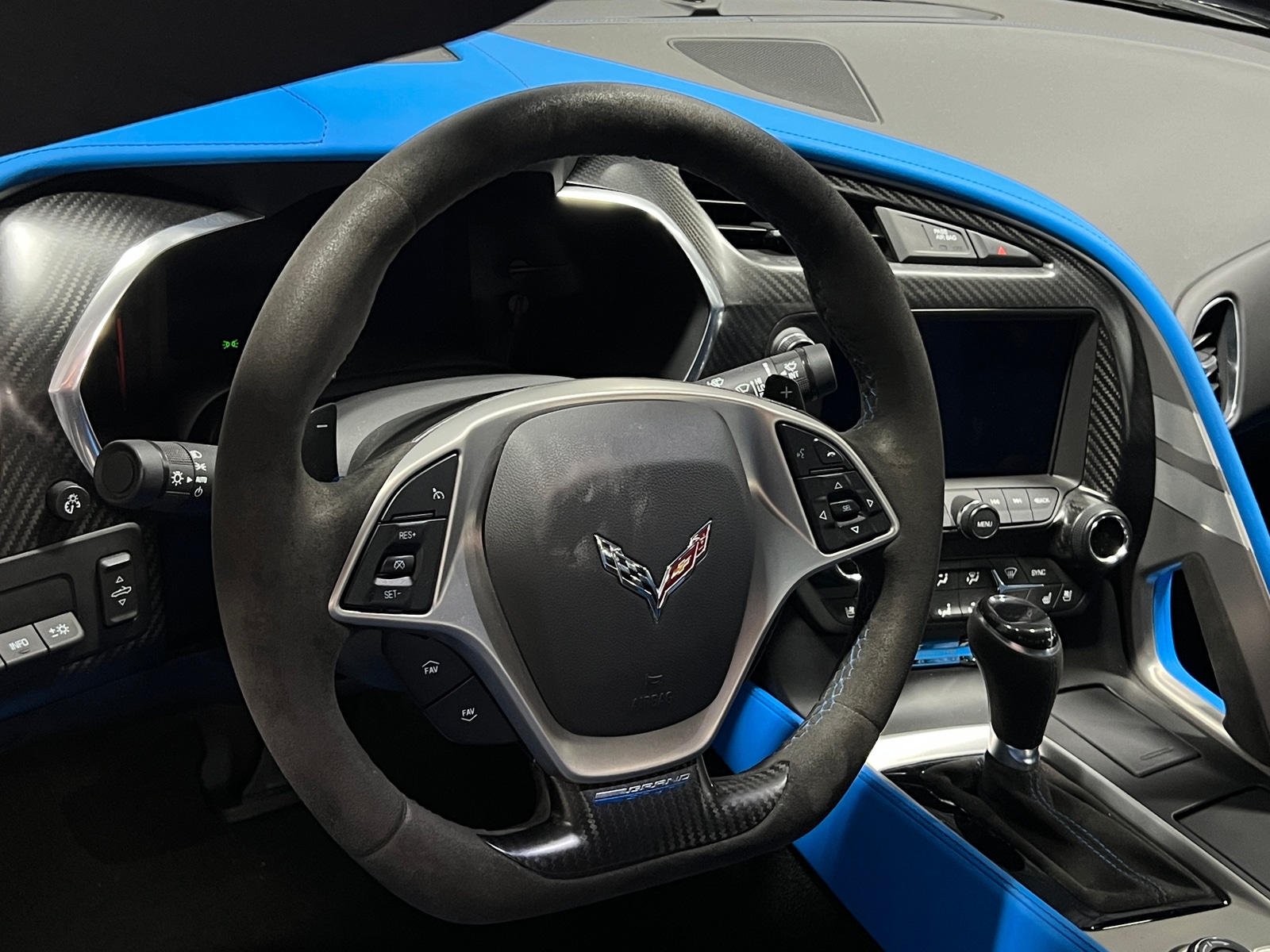 Thumbnail: 2017 Chevrolet Corvette - 4