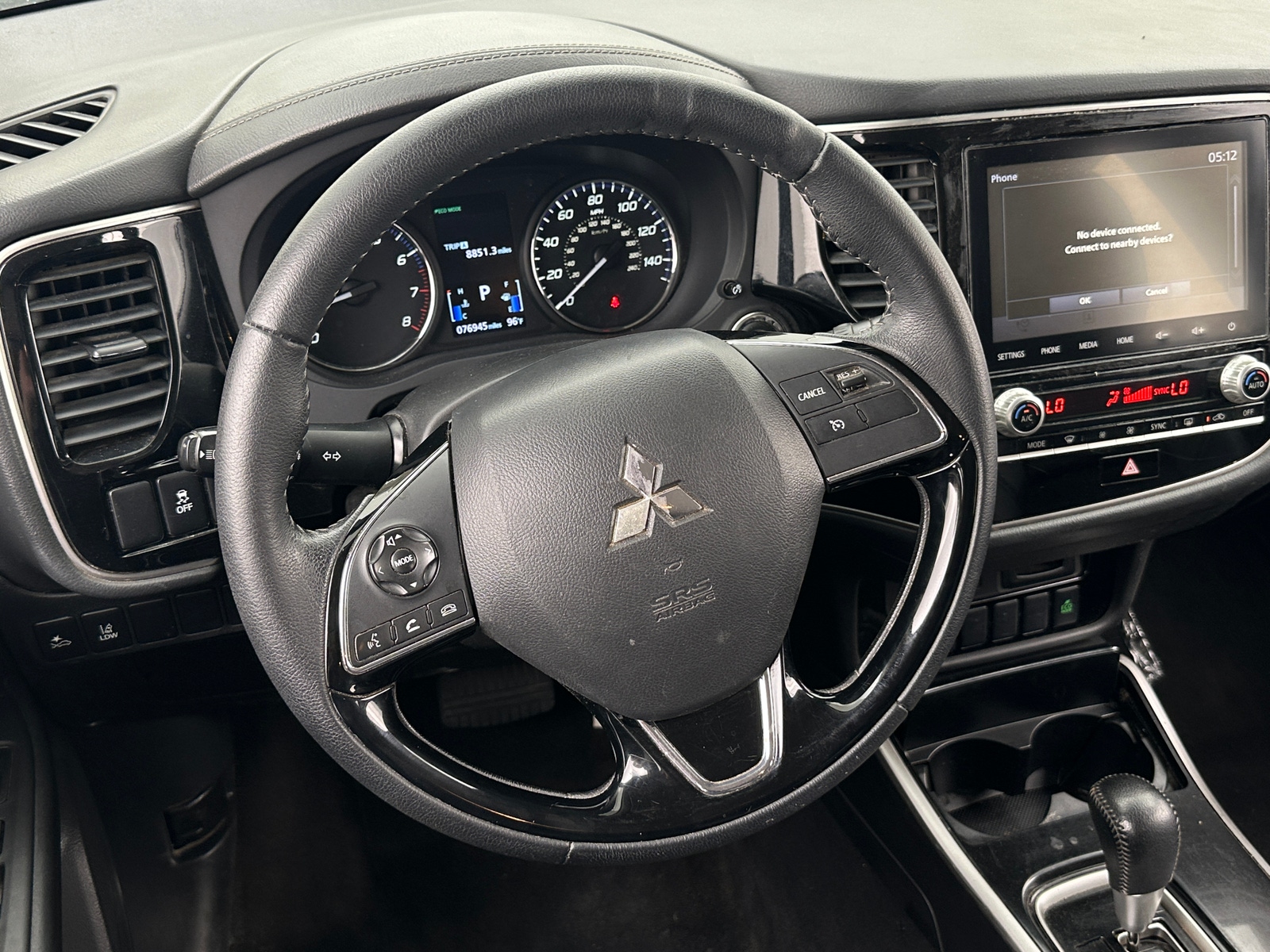 Thumbnail: 2020 Mitsubishi Outlander - 5