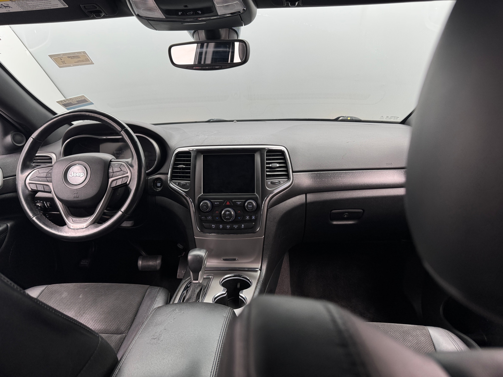 Thumbnail: 2018 Jeep Grand Cherokee - 3