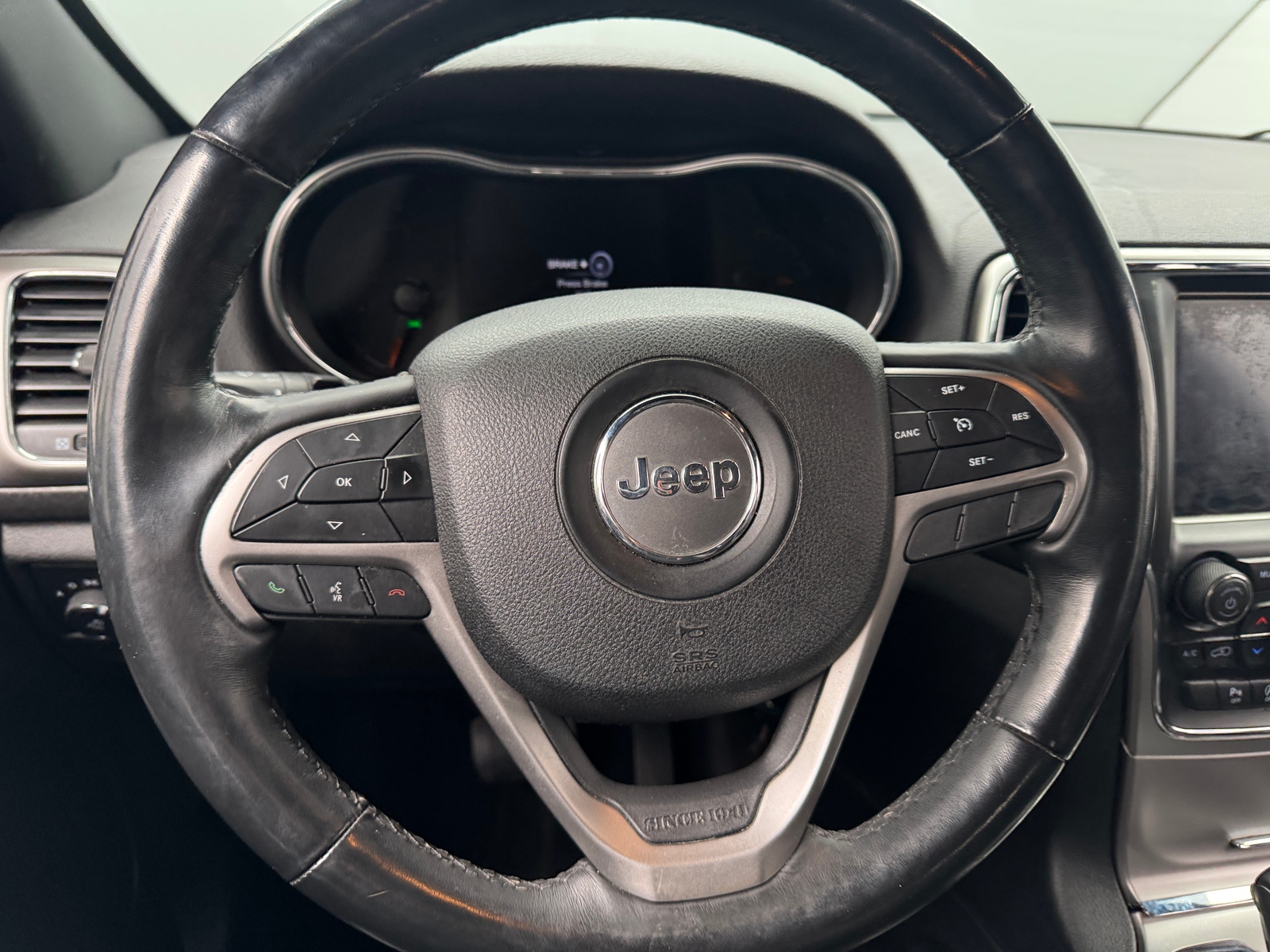 Thumbnail: 2018 Jeep Grand Cherokee - 5