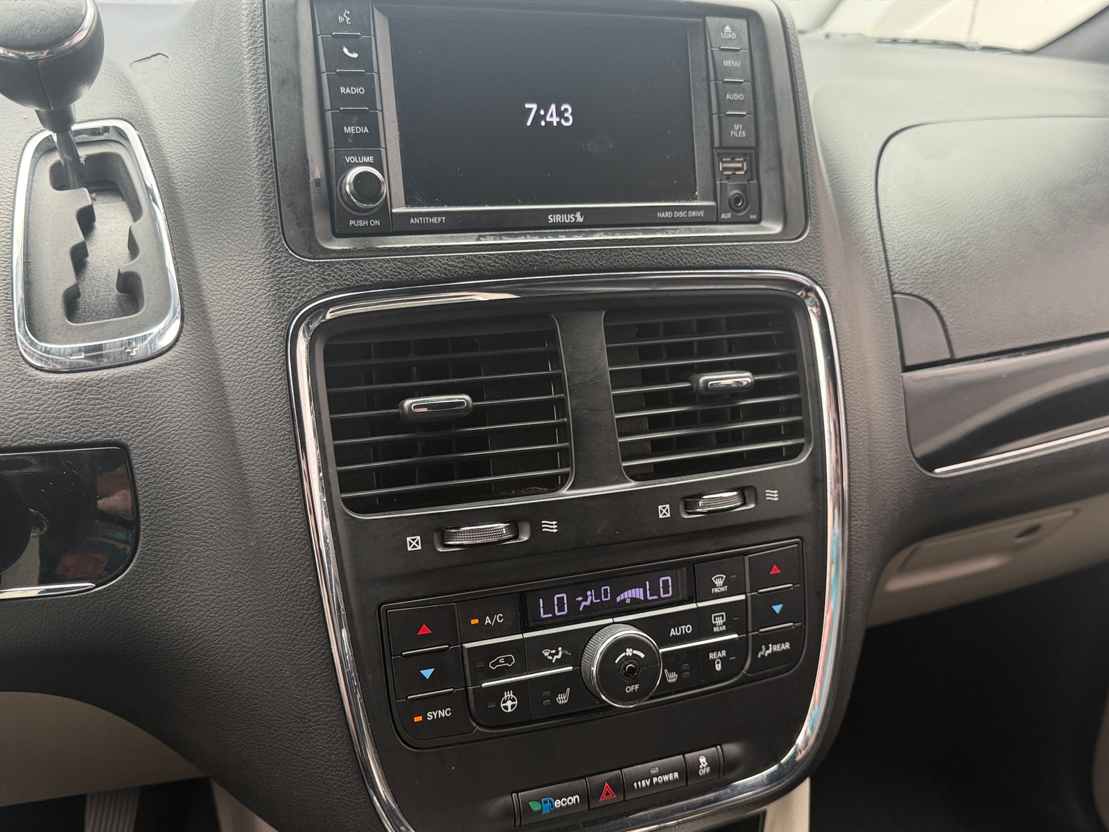 Thumbnail: 2018 Dodge Grand Caravan - 4