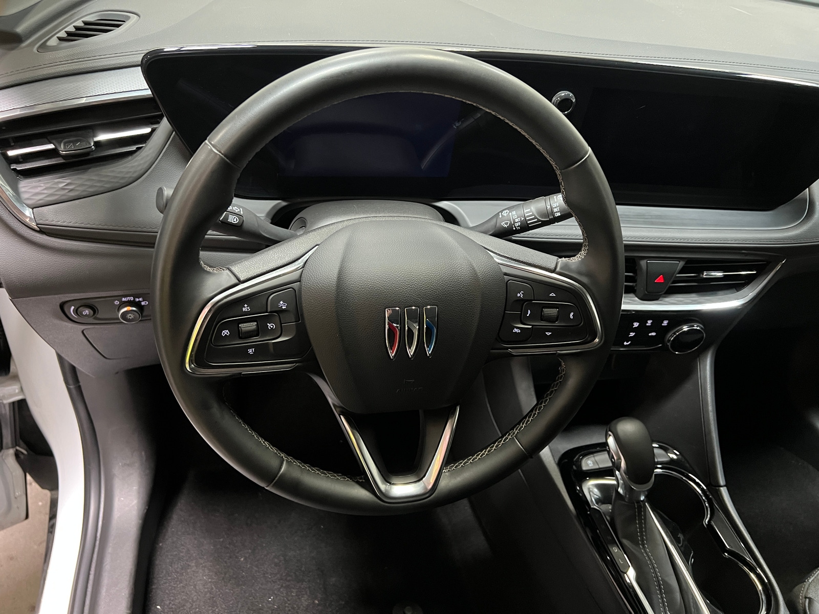 Thumbnail: 2025 Buick Encore GX - 5