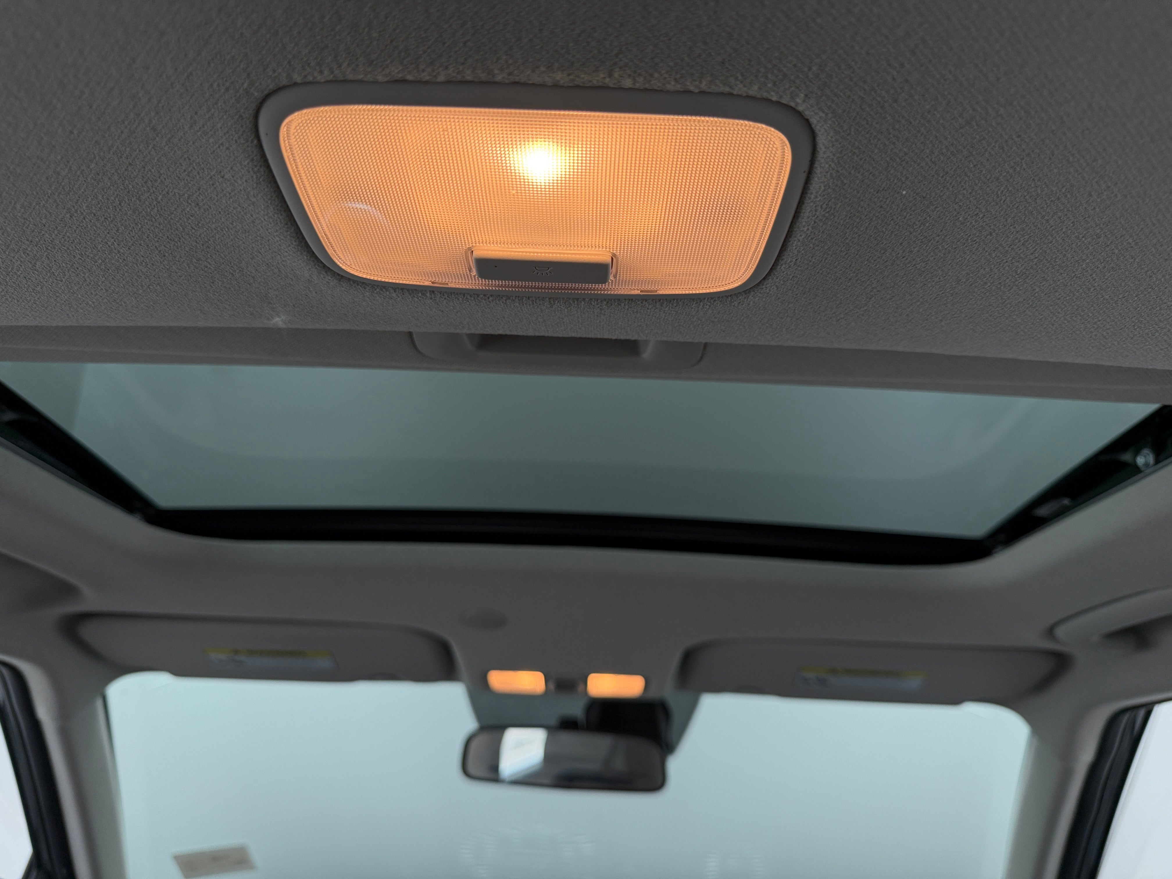 2024 Hyundai Venue SEL - Photo 13