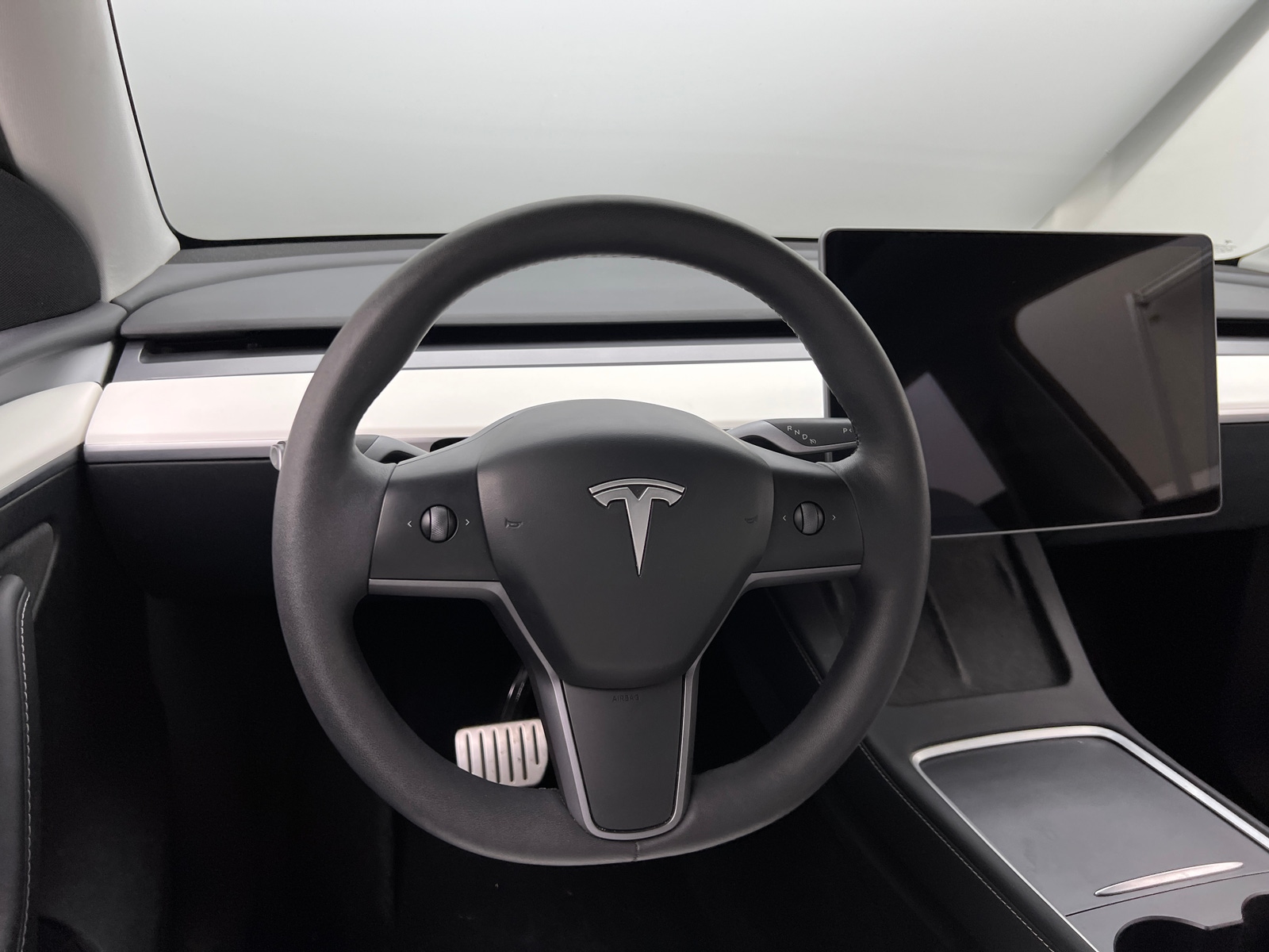 Thumbnail: 2023 Tesla Model Y - 4