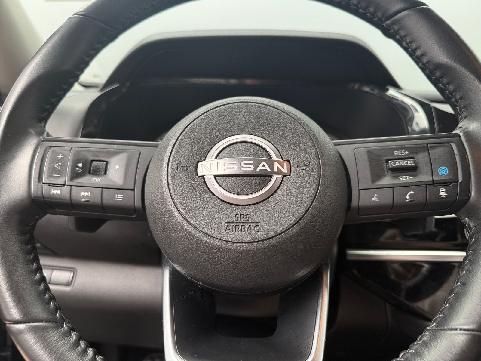 Thumbnail: 2024 Nissan Pathfinder - 5
