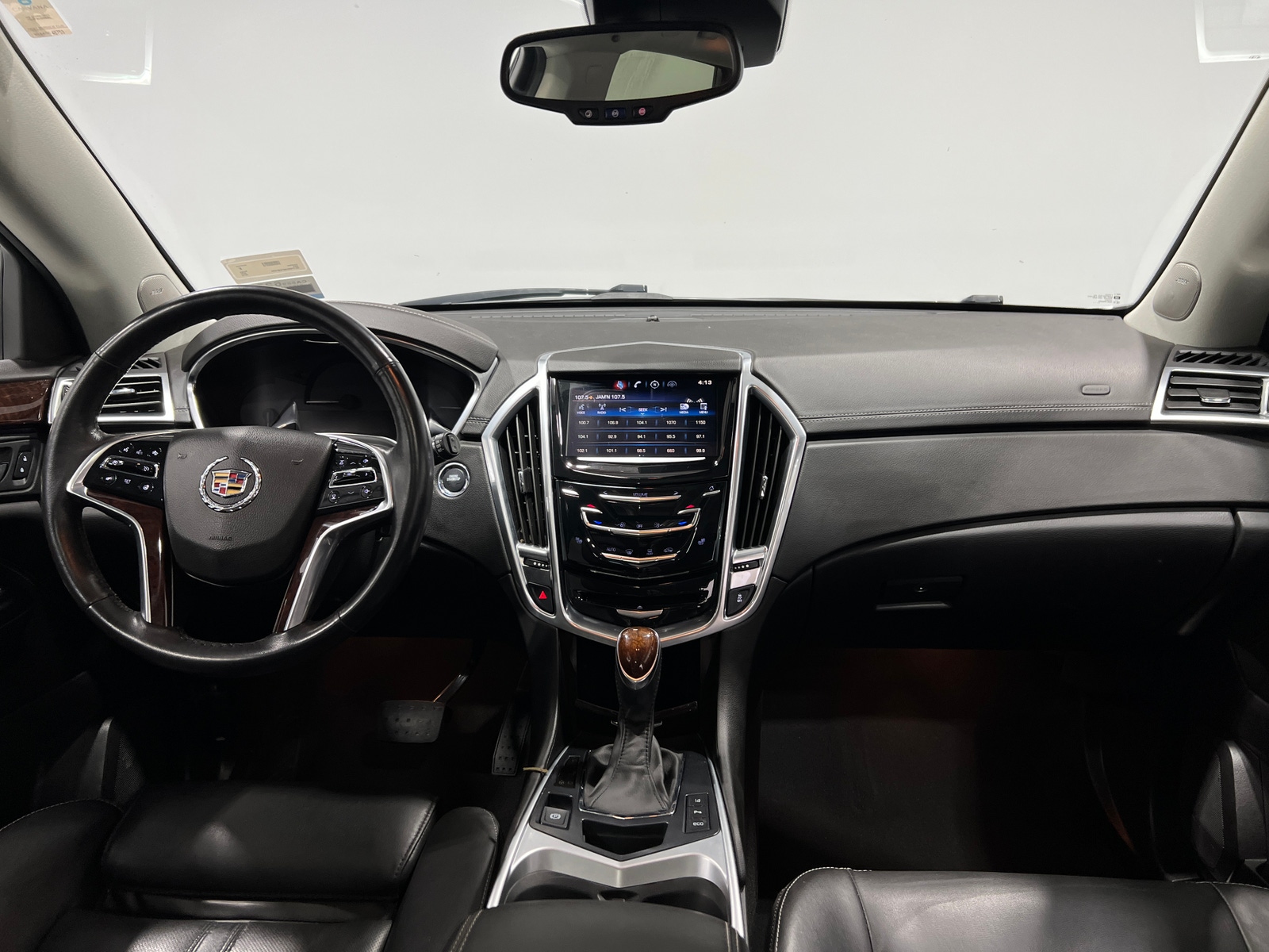 Thumbnail: 2015 Cadillac SRX - 2