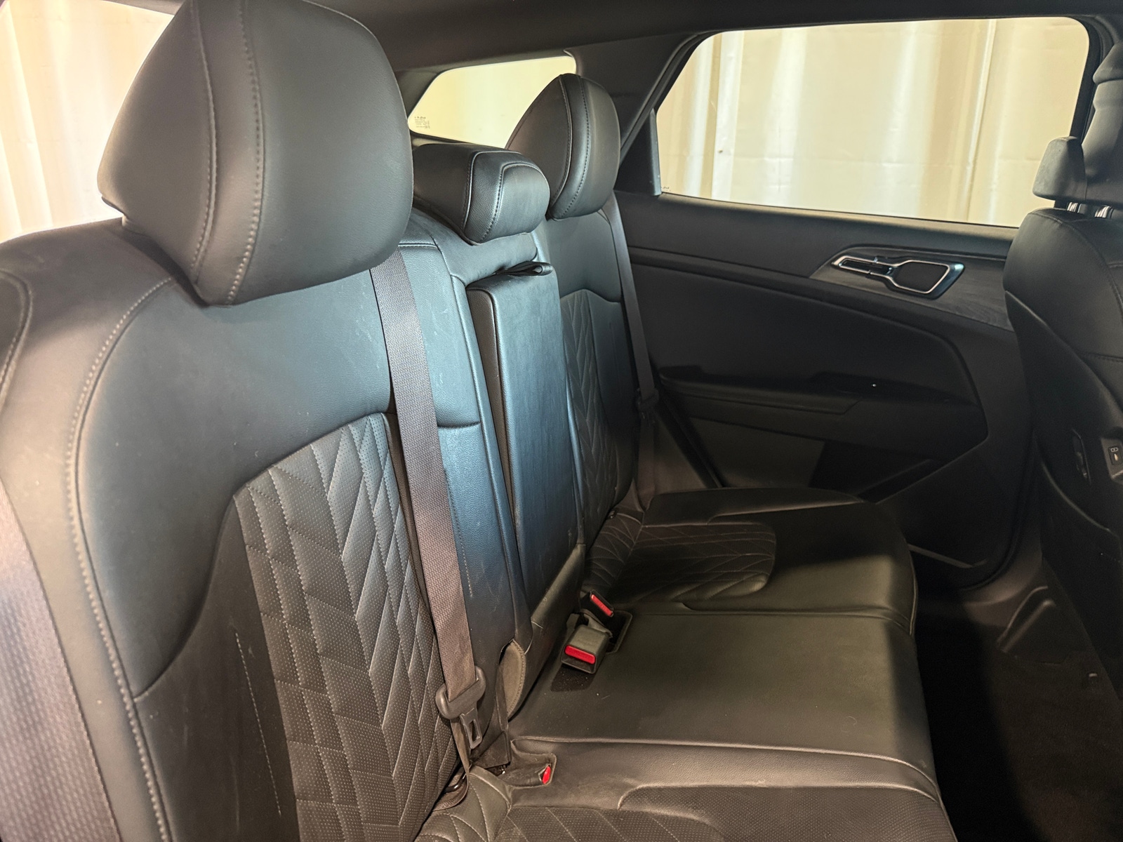 Thumbnail: 2023 Kia Sportage - 5