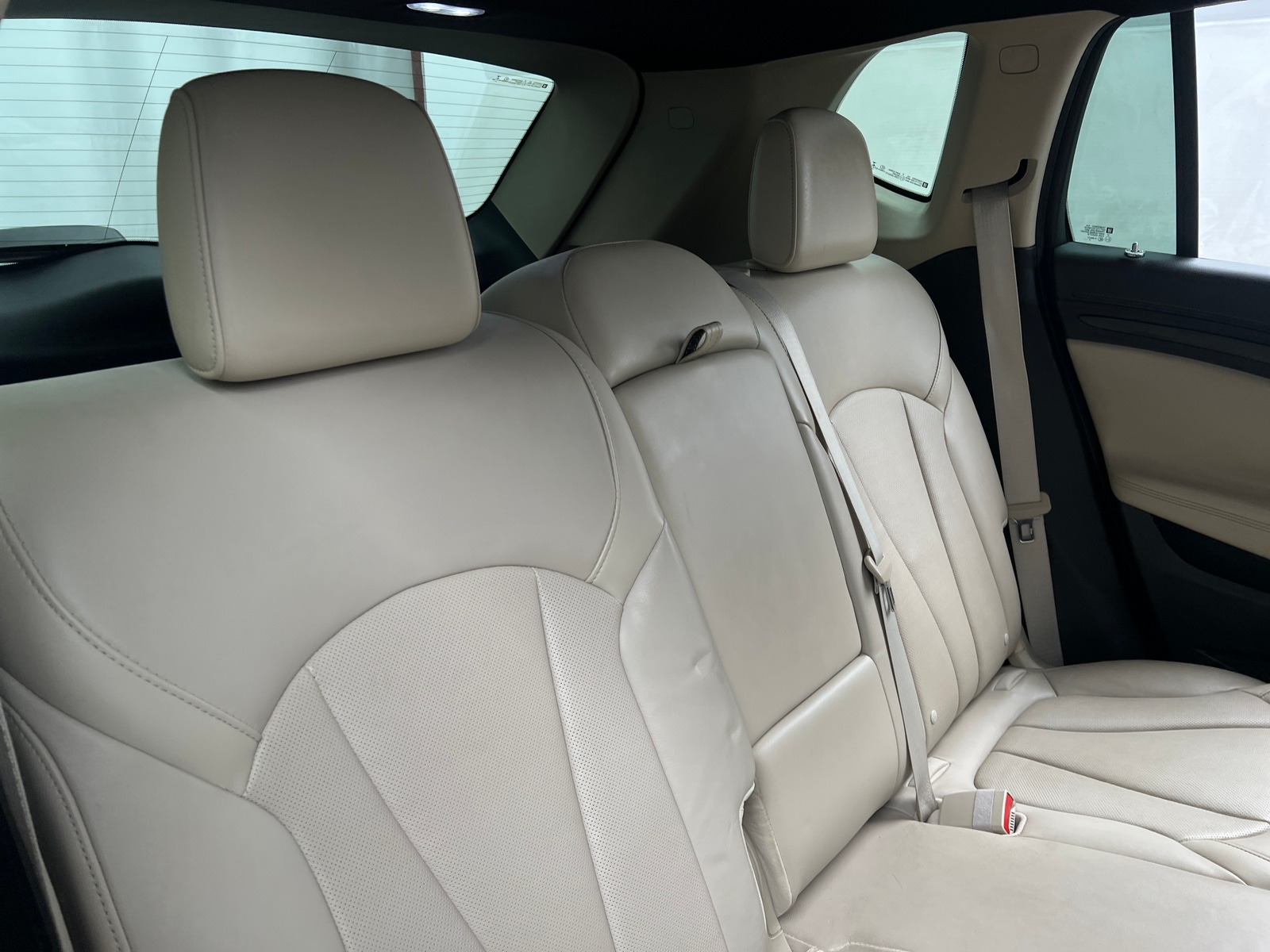 Thumbnail: 2017 Buick Envision - 5