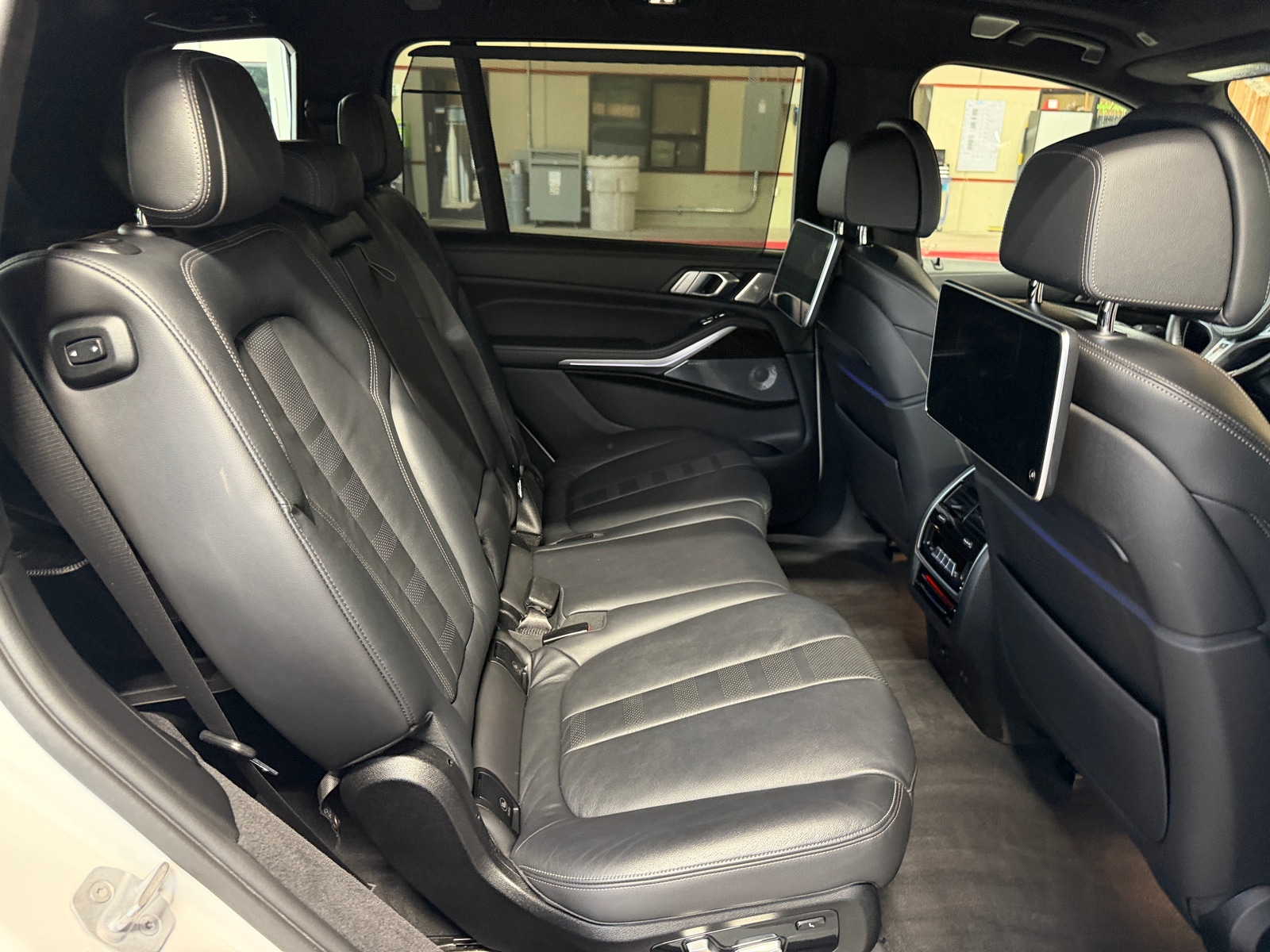 Thumbnail: 2019 BMW X7 - 5