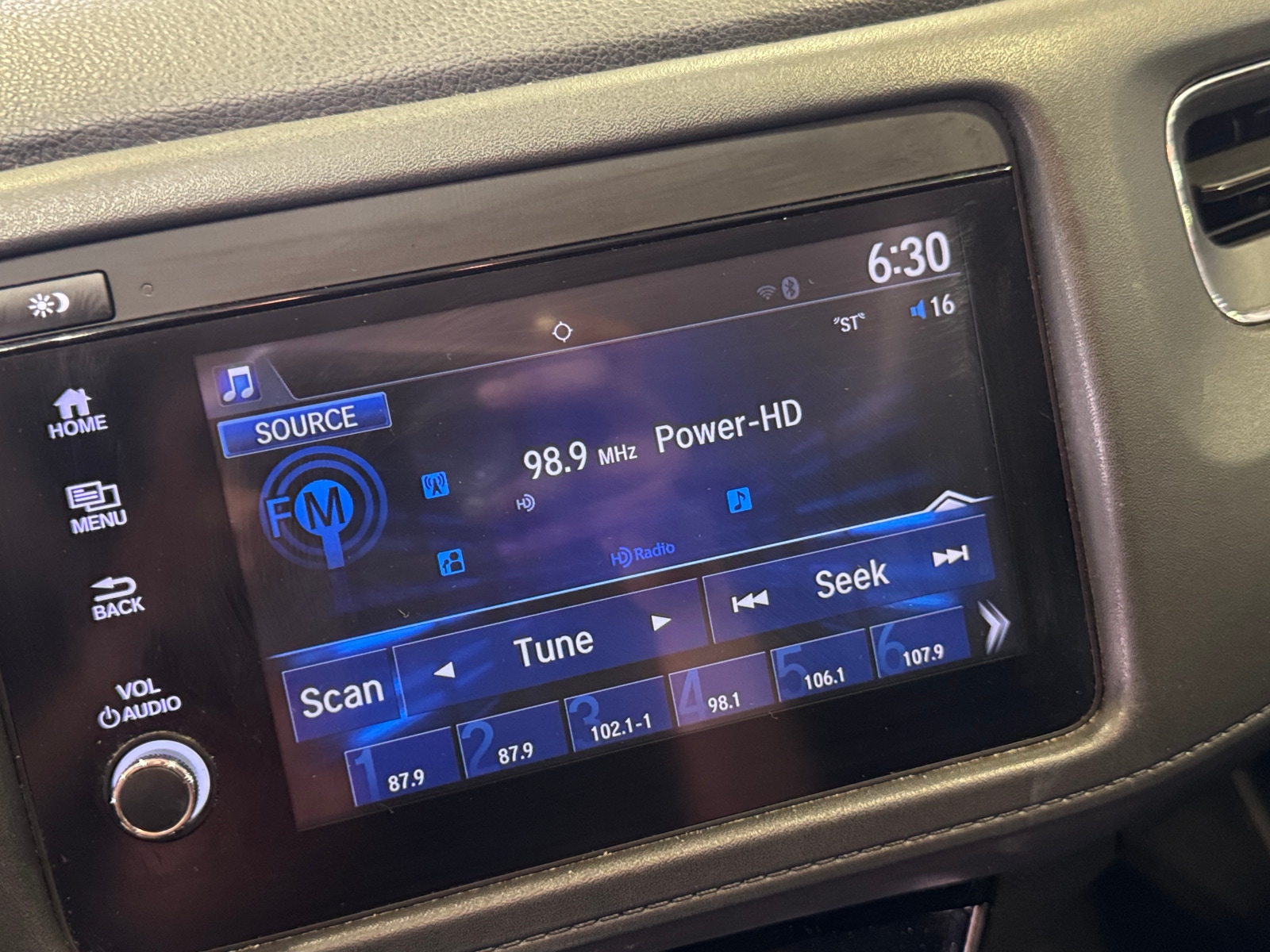 Thumbnail: 2022 Honda HR-V - 4