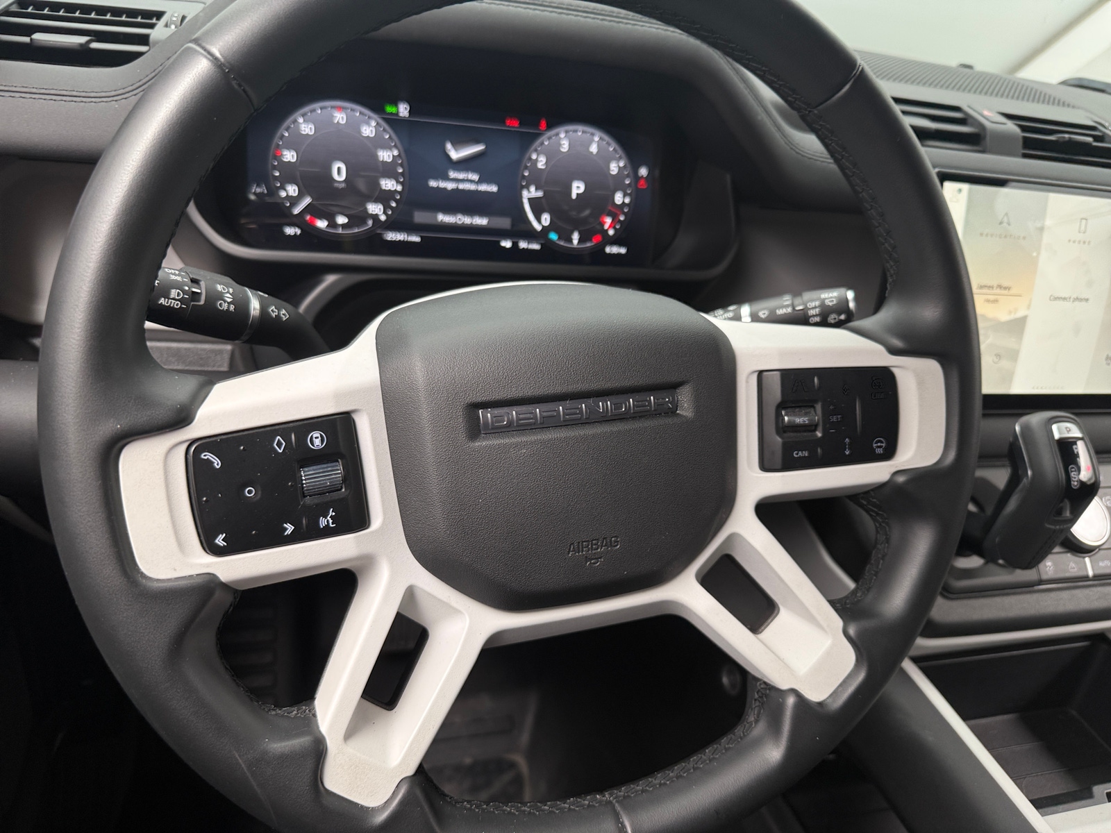 Thumbnail: 2025 Land Rover Defender - 4