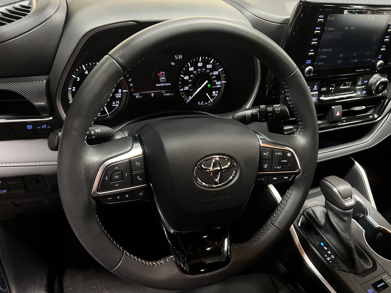 Thumbnail: 2021 Toyota Highlander - 4