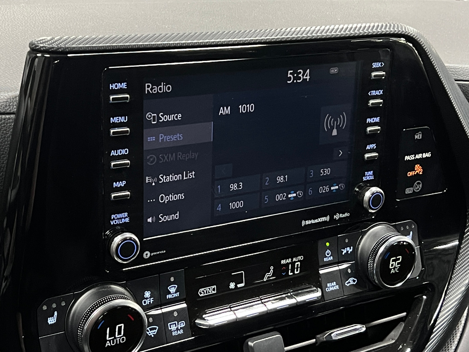 Thumbnail: 2021 Toyota Highlander - 3