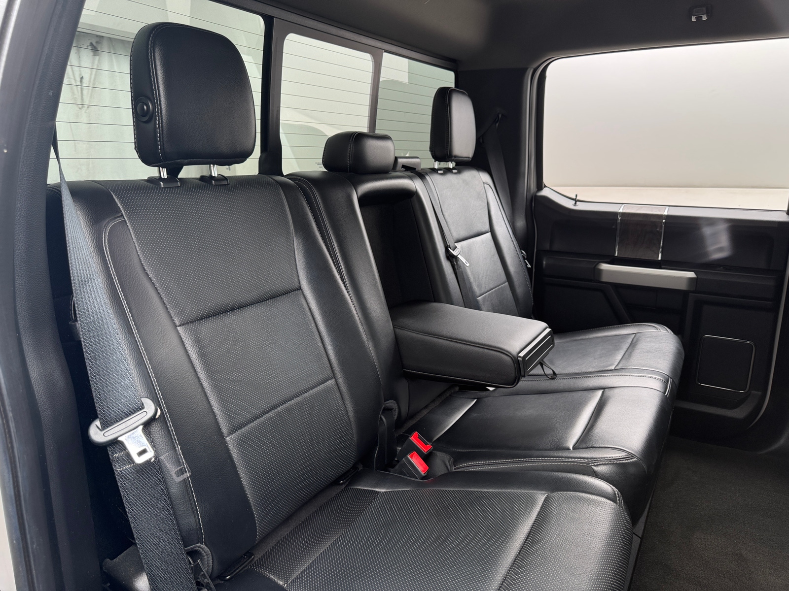 Thumbnail: 2018 Ford Econoline - 5