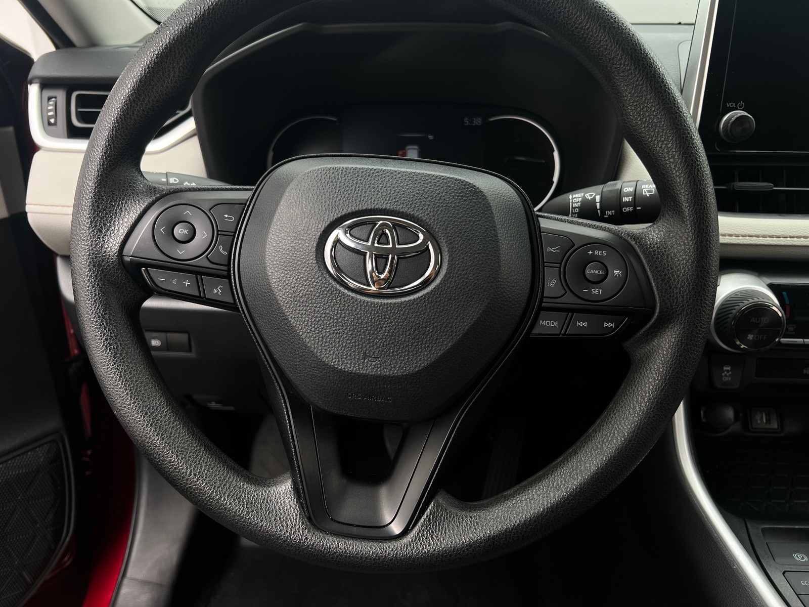 Thumbnail: 2024 Toyota RAV4 - 5