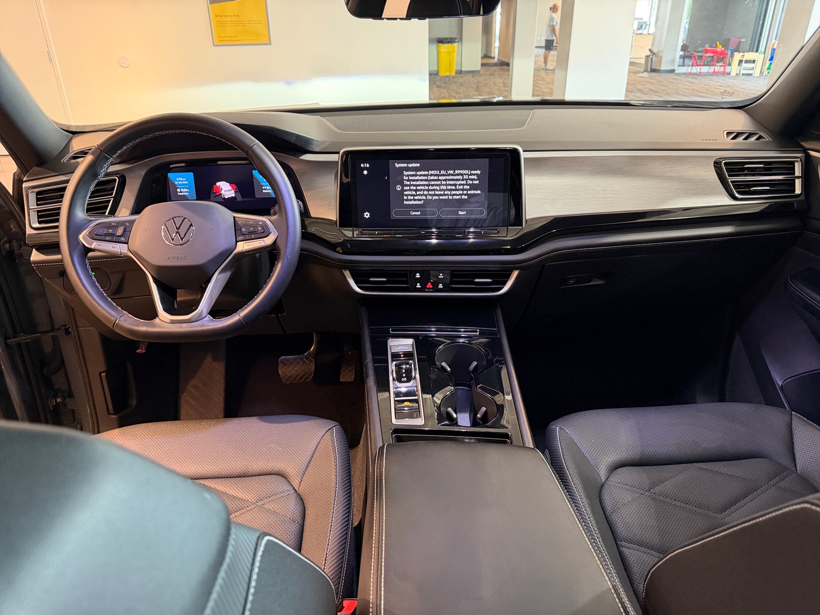 Thumbnail: 2026 Volkswagen Atlas - 3