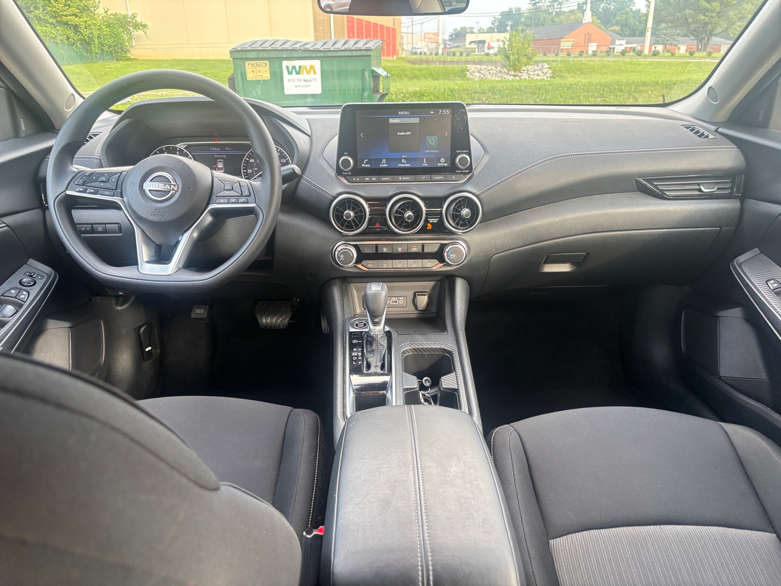 Thumbnail: 2025 Nissan Sentra - 2