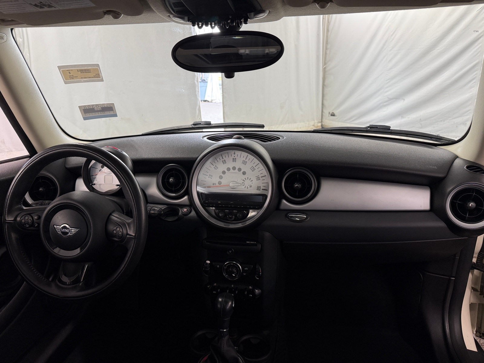 Thumbnail: 2012 MINI Cooper Hardtop - 3