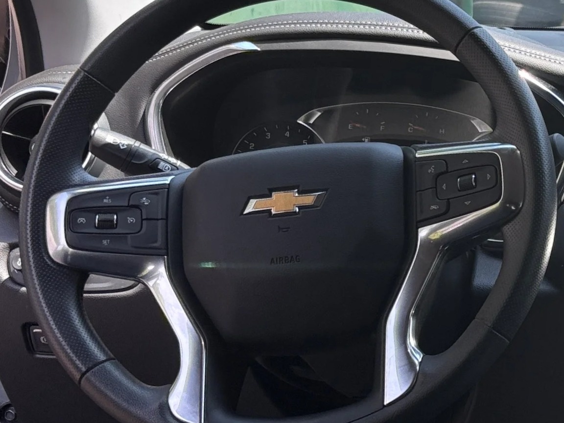 Thumbnail: 2025 Chevrolet Blazer - 5