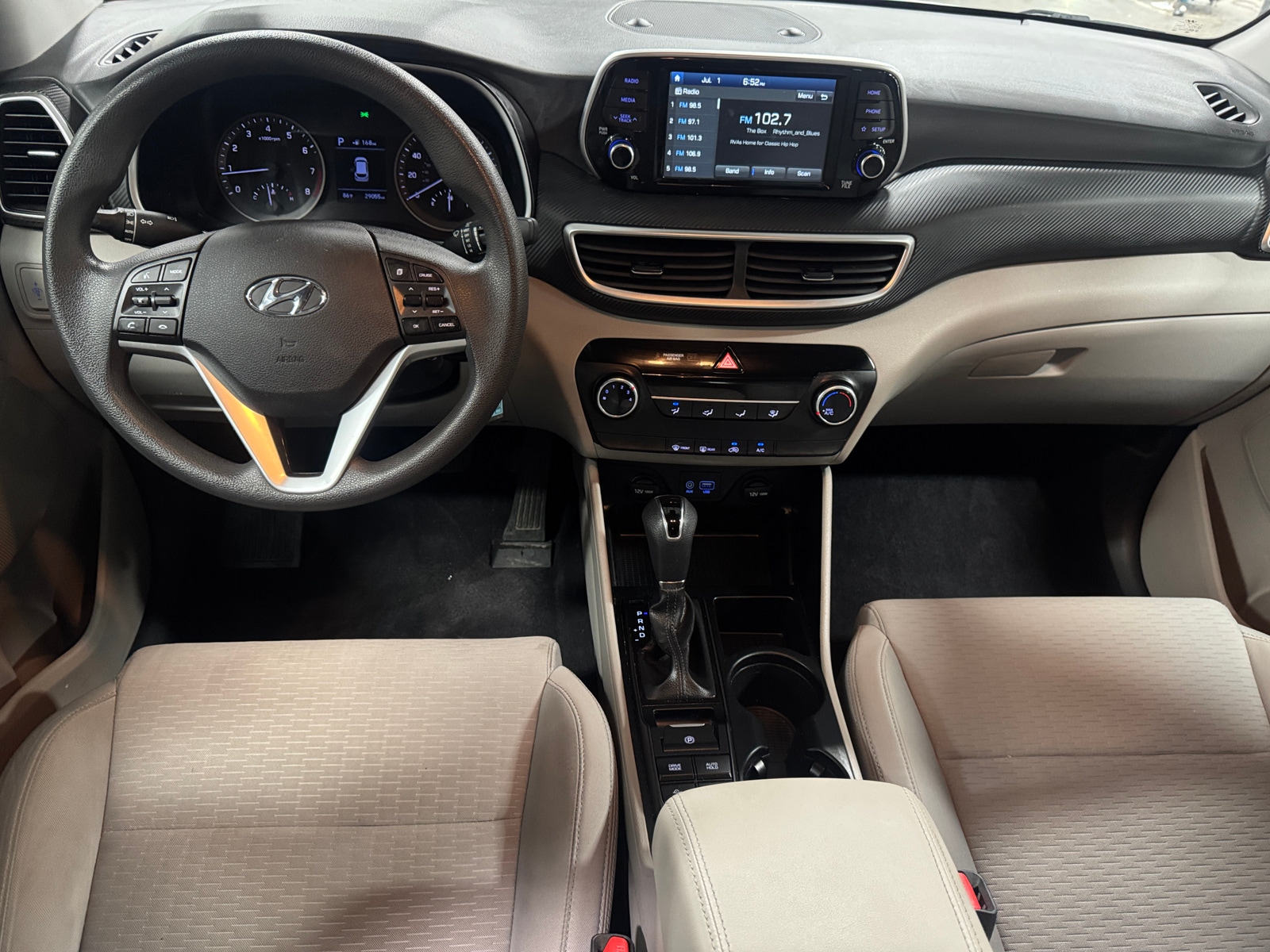 Thumbnail: 2019 Hyundai Tucson - 3