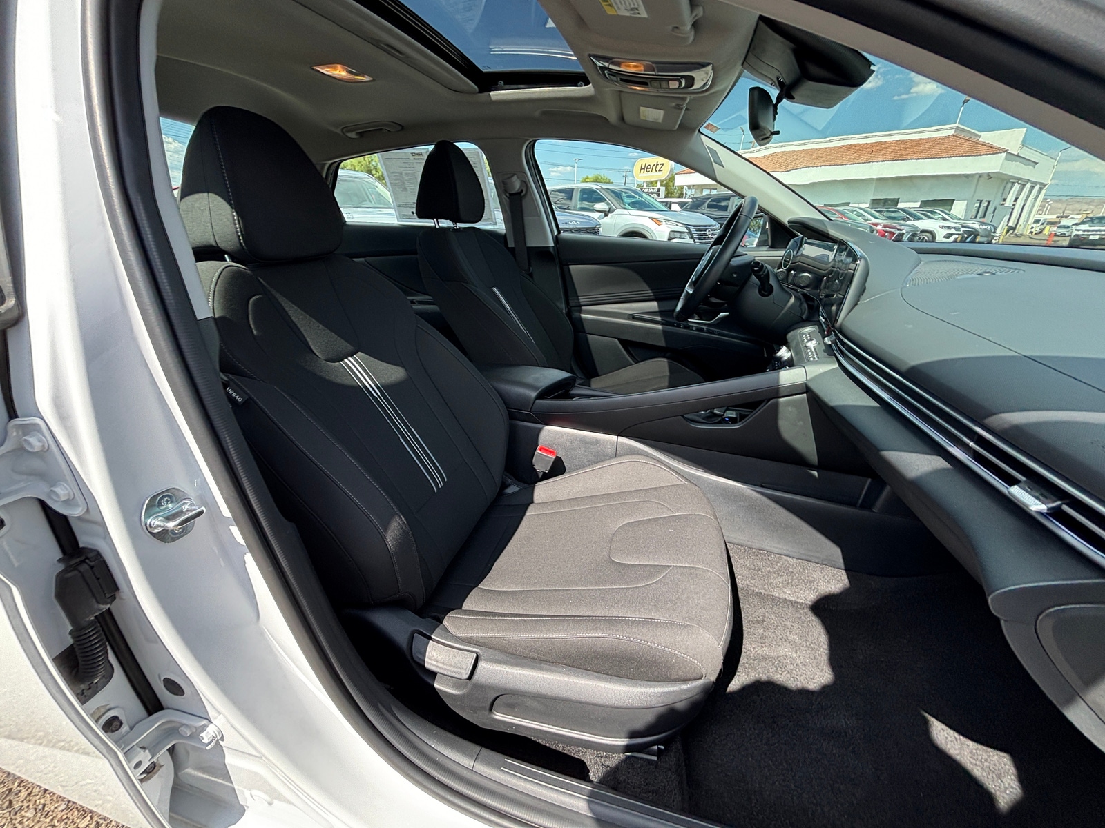 Thumbnail: 2025 Hyundai Elantra - 2