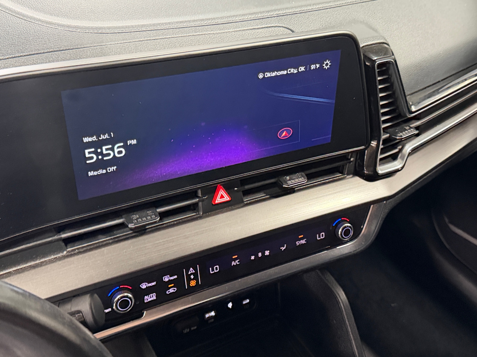 Thumbnail: 2024 Kia Sportage - 3