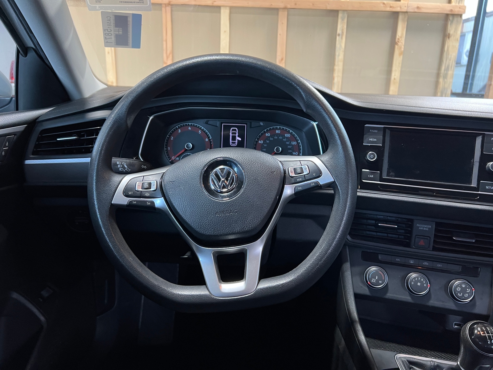 Thumbnail: 2019 Volkswagen Jetta - 5