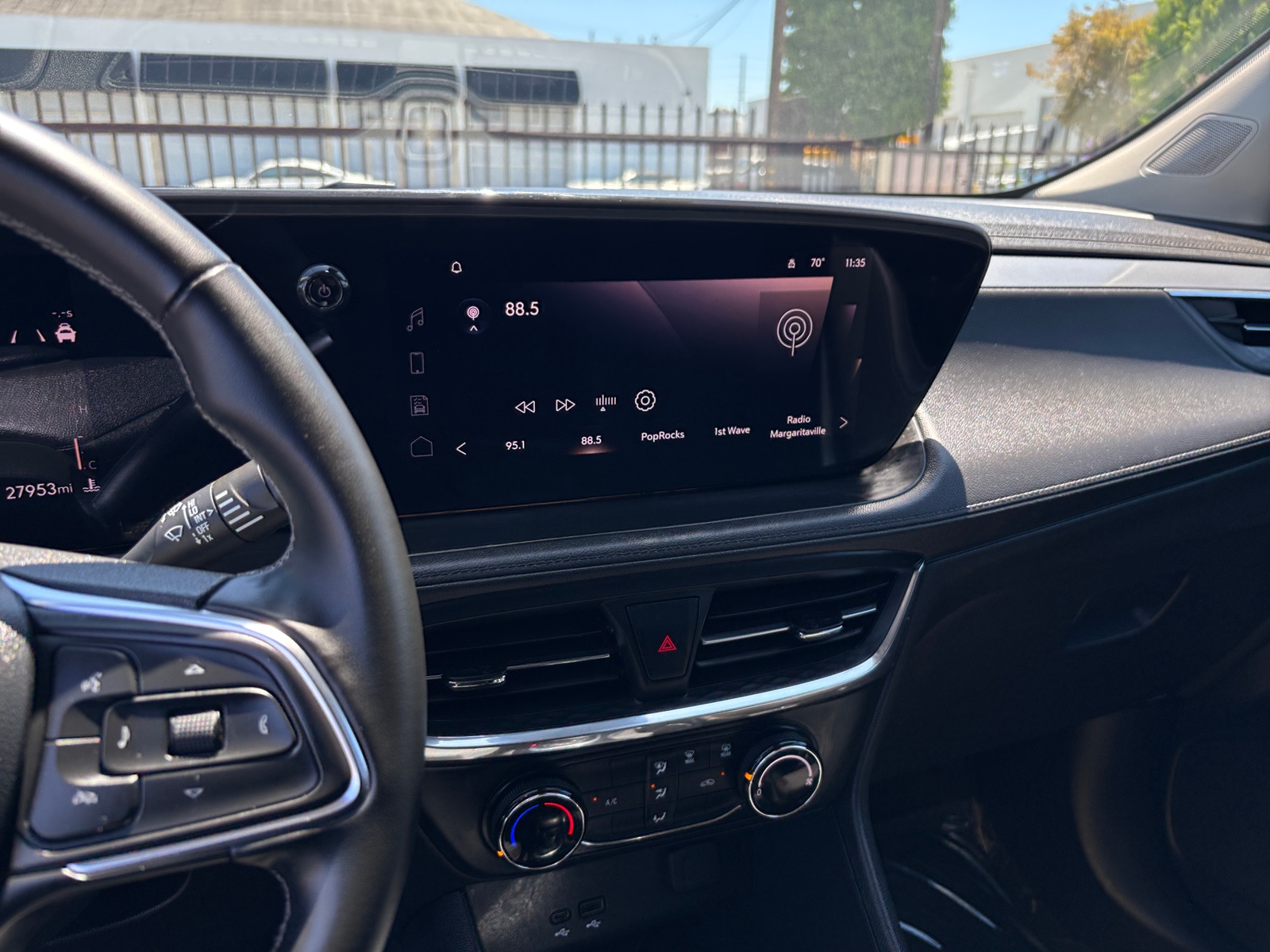 Thumbnail: 2025 Buick Encore GX - 4