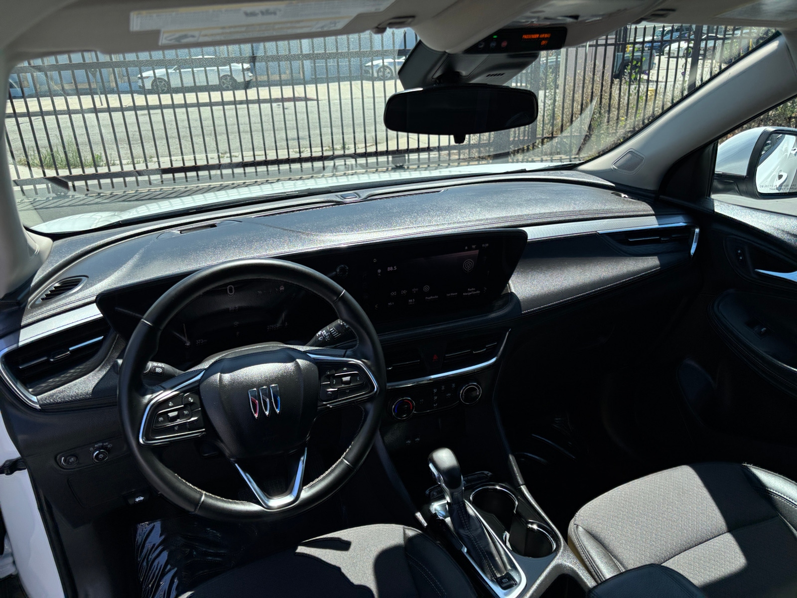 Thumbnail: 2025 Buick Encore GX - 3
