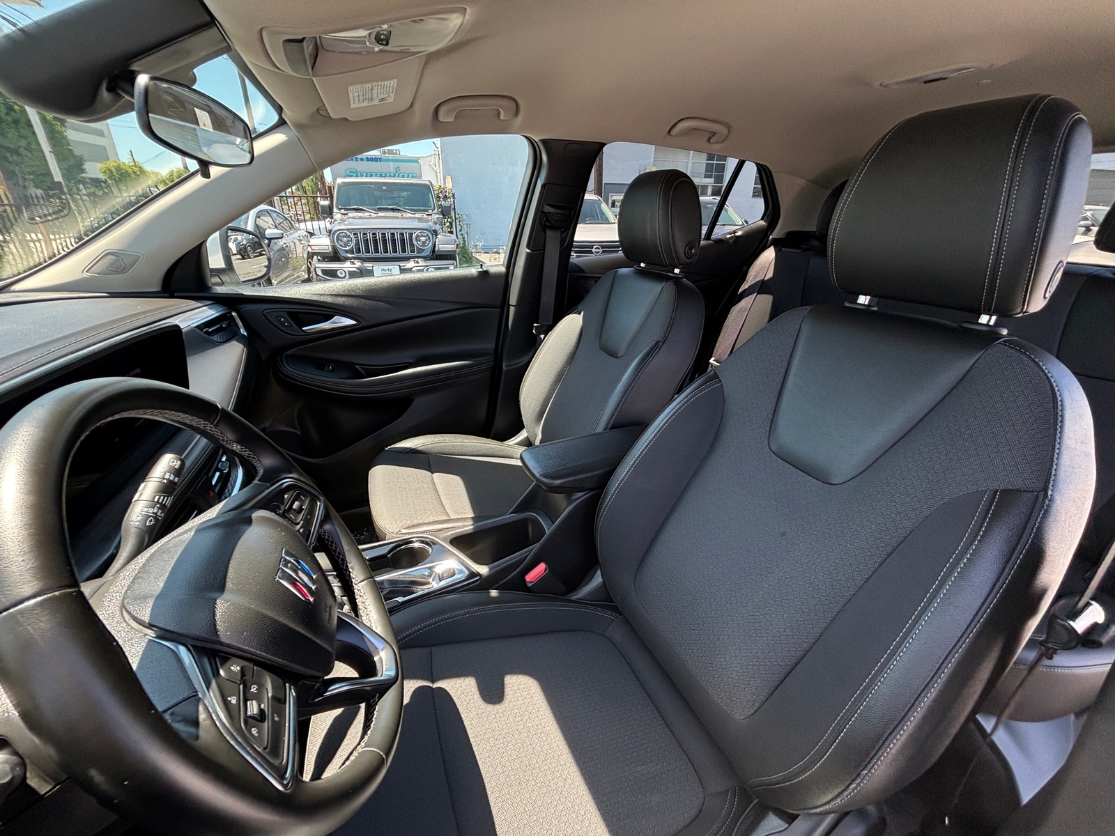 Thumbnail: 2025 Buick Encore GX - 2