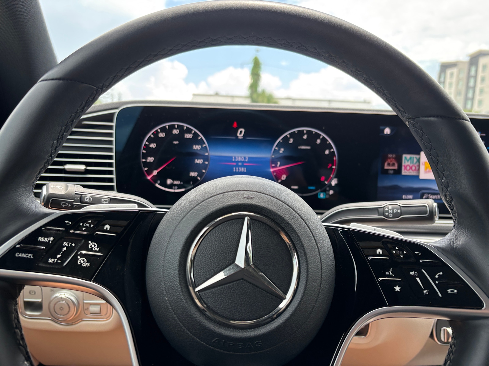 Thumbnail: 2026 Mercedes-Benz GLE - 5