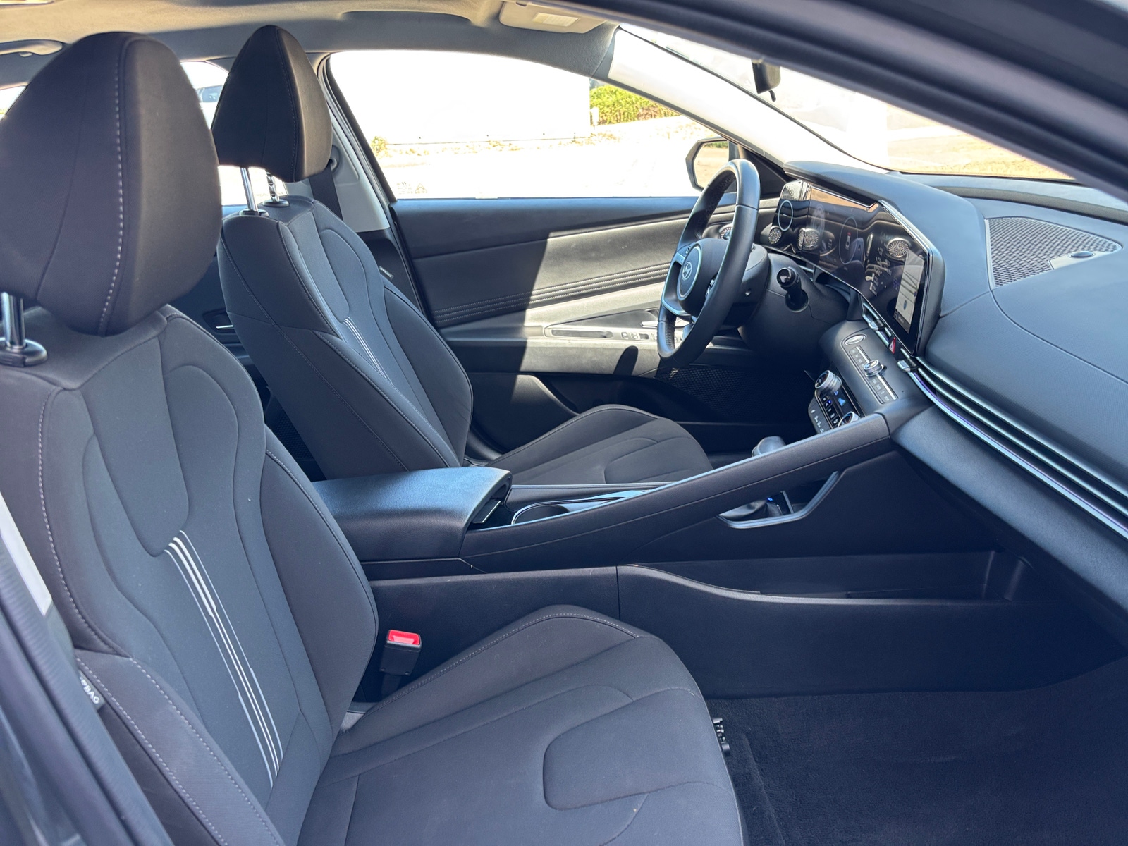 Thumbnail: 2025 Hyundai Elantra - 2