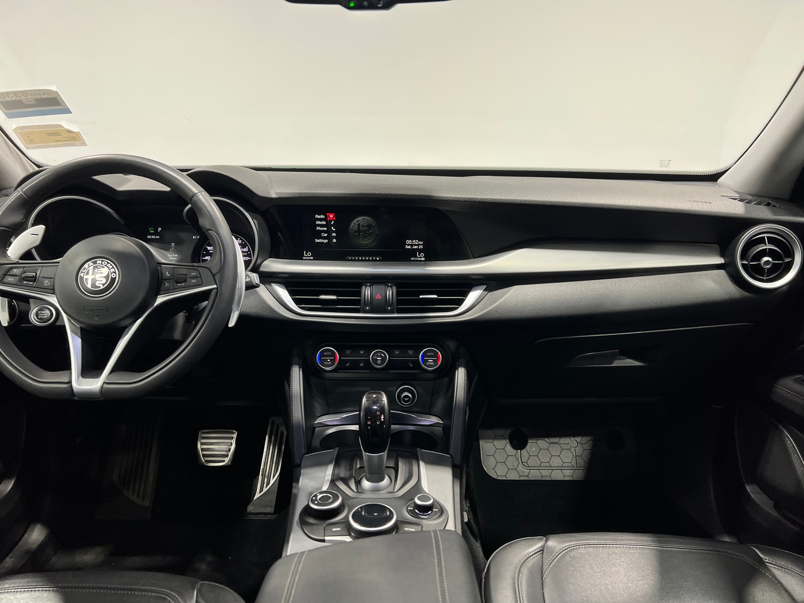 Thumbnail: 2018 Alfa Romeo Stelvio - 2