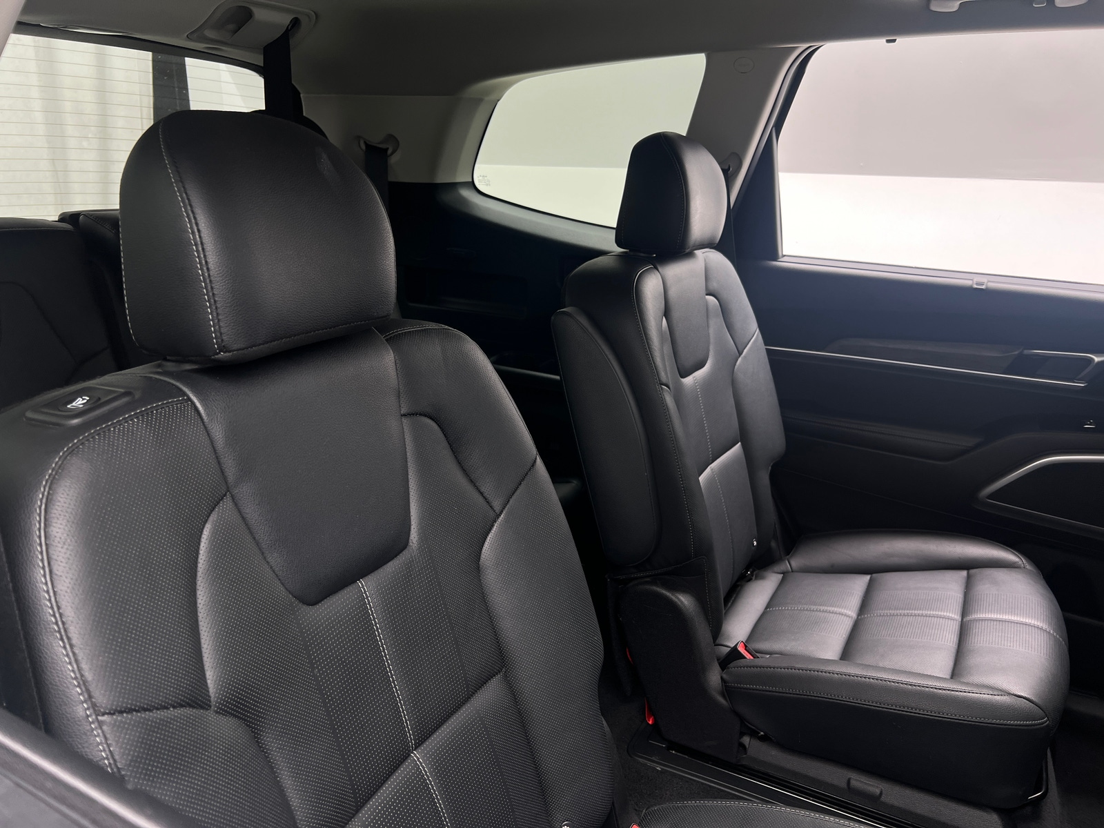 Thumbnail: 2022 Kia Telluride - 5