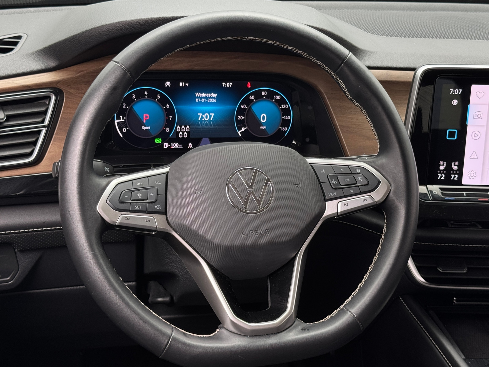Thumbnail: 2024 Volkswagen Atlas - 4