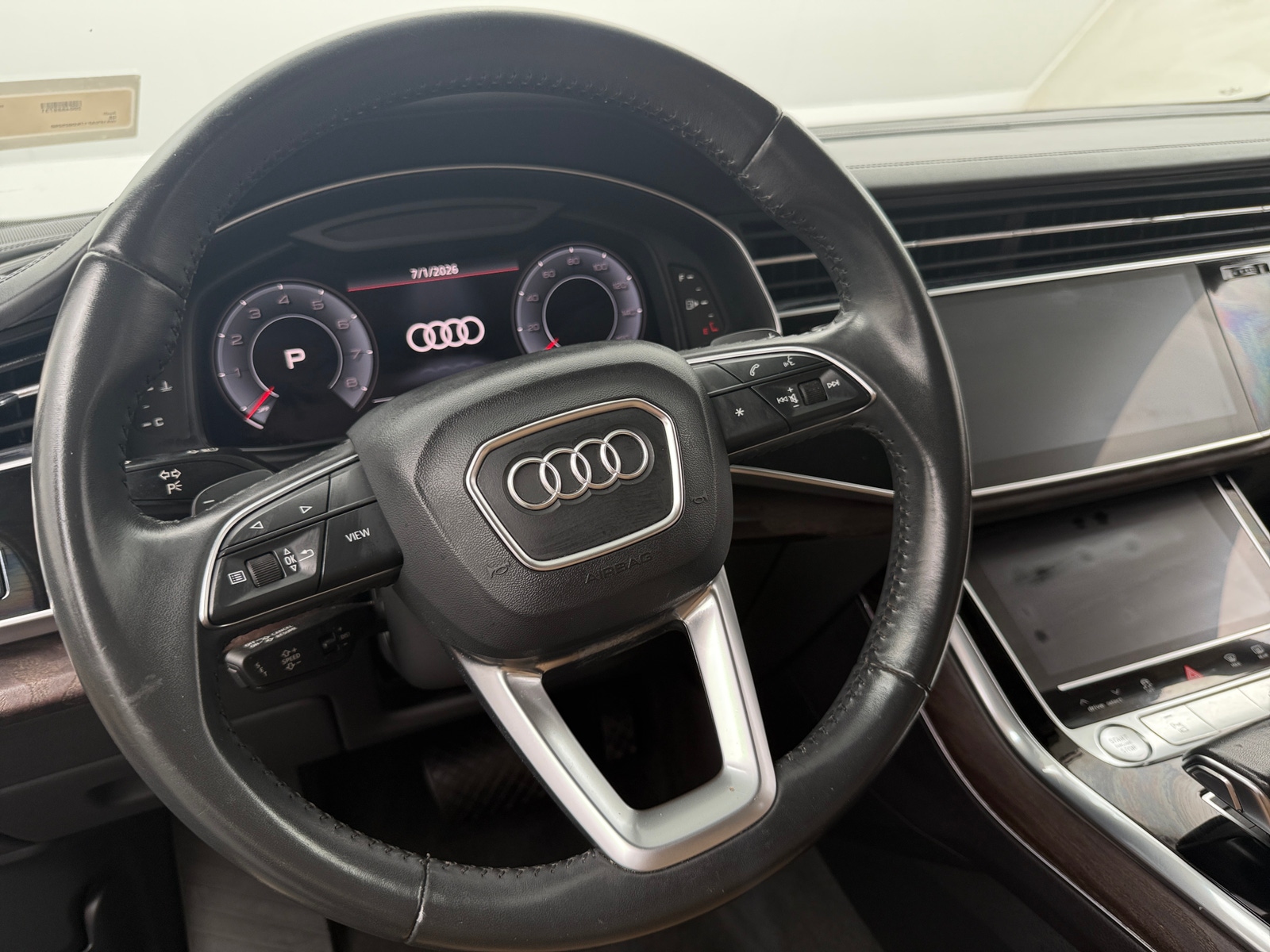 Thumbnail: 2019 Audi Q8 - 4