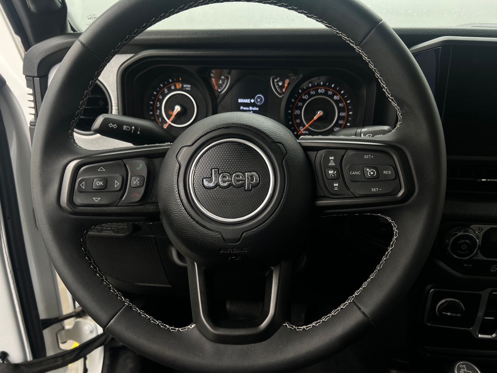 Thumbnail: 2025 Jeep Gladiator - 5